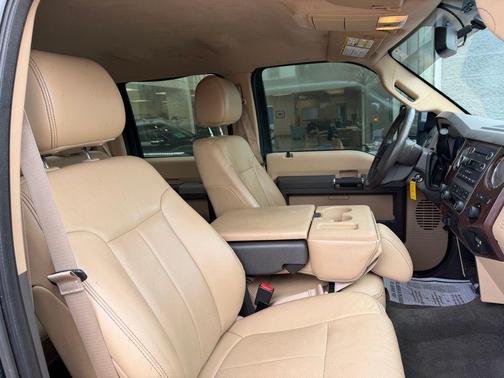 2012 Ford F-250 Lariat