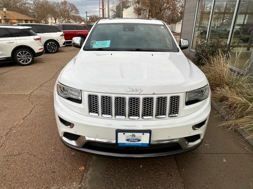 2016 Jeep Grand Cherokee Summit