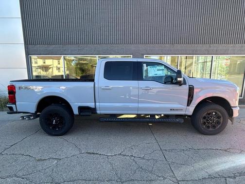 2026 Ford F-350 Lariat
