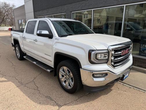 2017 GMC Sierra 1500 SLT