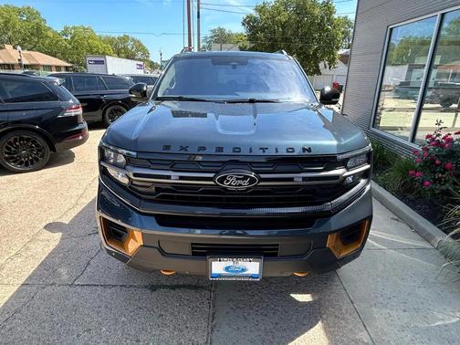 2025 Ford Expedition Tremor