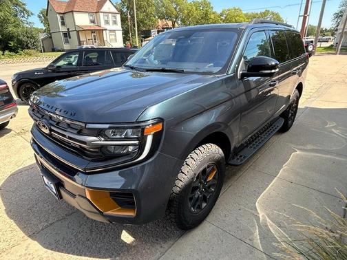 2025 Ford Expedition Tremor