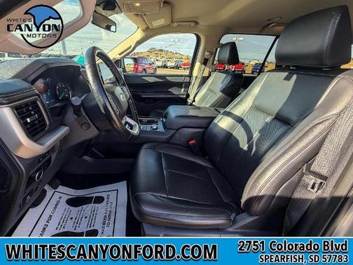 2024 Ford Expedition XLT