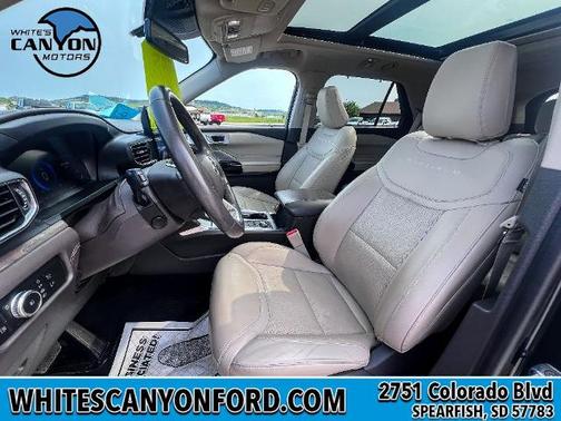 2022 Ford Explorer PLATINUM