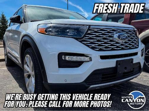 STAR WHITE MET TRI-COAT 2022 Ford Explorer PLATINUM