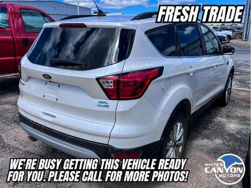 WHITE PLATINUM MET TRI-COAT 2019 Ford Escape SEL