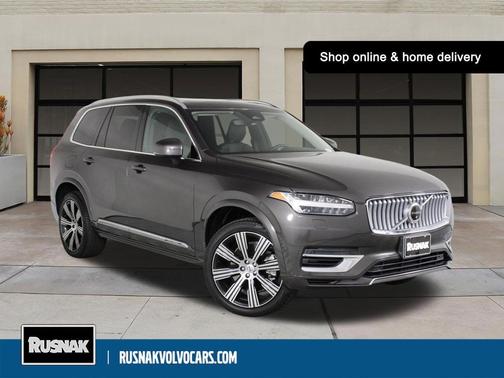 Platinum Grey Metallic 2023 Volvo XC90 Recharge Plug-In Hybrid T8 Plus 6-Seater