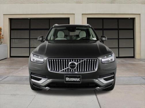2022 Volvo XC90 Recharge Plug-In Hybrid T8 Inscription 6 Passenger