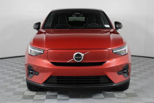 2023 Volvo C40 Recharge Pure Electric Twin Plus