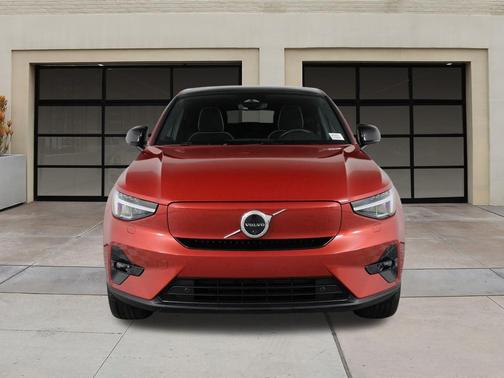 2023 Volvo C40 Recharge Pure Electric Twin Plus