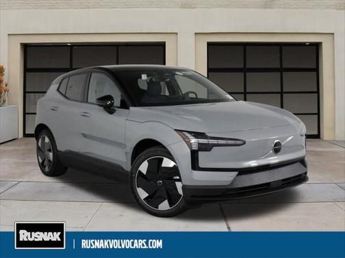 2025 Volvo EX30 Twin Motor Plus