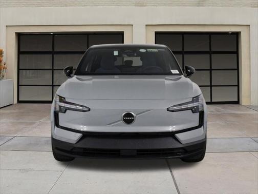 2025 Volvo EX30 Twin Motor Plus