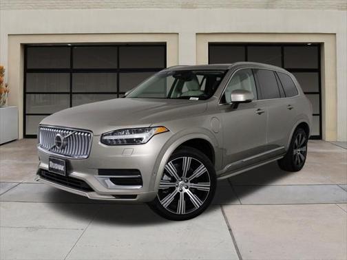 2024 Volvo XC90 Recharge Plug-In Hybrid T8 Ultimate 6-Seater