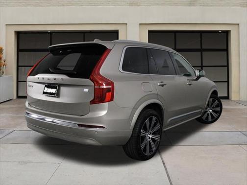 2024 Volvo XC90 Recharge Plug-In Hybrid T8 Ultimate 6-Seater