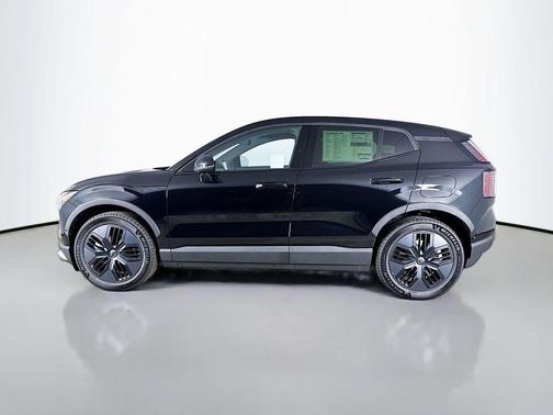 Onyx Black Metallic 2026 Volvo EX30 Cross Country Ultra, Twin Motor Performance, Fully electric