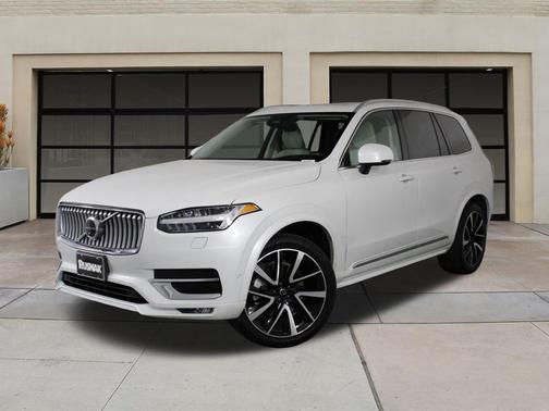 2023 Volvo XC90 B6 Plus 6-Seater