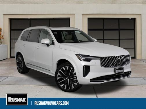 2026 Volvo XC90 B6 Plus 7-Seater