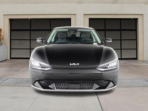 2022 Kia EV6 Wind