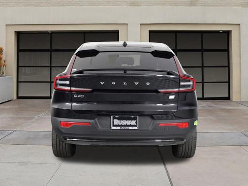 2023 Volvo C40 Recharge Pure Electric Twin Plus