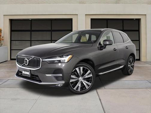 2022 Volvo XC60 B5 Inscription