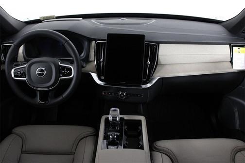 2026 Volvo XC90 Plug-In Hybrid T8 Ultra 7-Seater