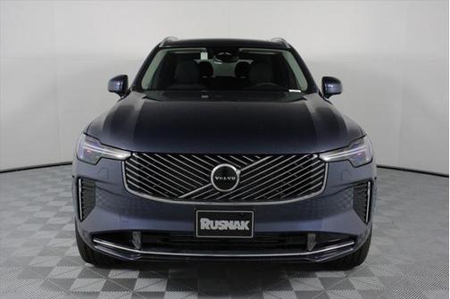 2025 Volvo XC90 Plug-In Hybrid T8 Core 7-Seater