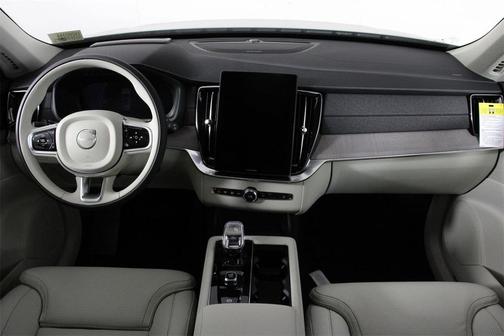 2026 Volvo XC90 Plug-In Hybrid Ultra, T8 AWD, Electric/Gasoline, Bright, 7 Seats