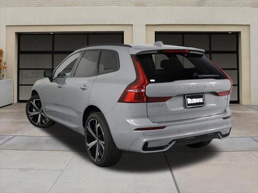 2025 Volvo XC60 Plug-In Hybrid T8 Ultra