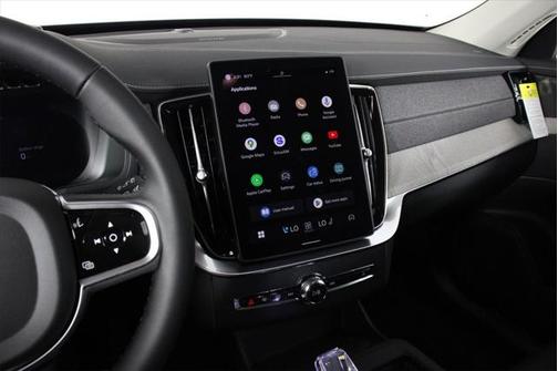 2025 Volvo XC90 Plug-In Hybrid T8 Ultra 7-Seater