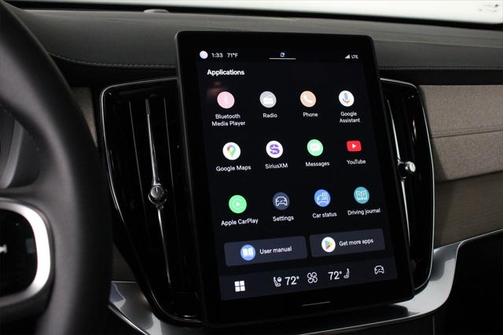 2025 Volvo XC90 B5 Core