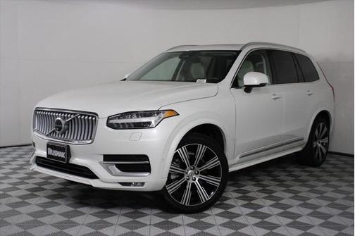 2025 Volvo XC90 B6 Plus 7-Seater