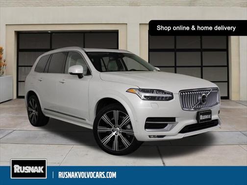 2025 Volvo XC90 B6 Plus 7-Seater