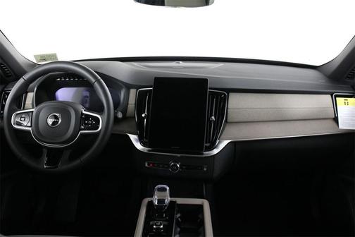 2026 Volvo XC90 Plus, B6 AWD Gas (mild hybrid), Gasoline, Bright, 7 Seats