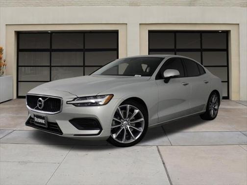 2019 Volvo S60 T5 Momentum