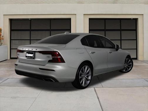 2019 Volvo S60 T5 Momentum