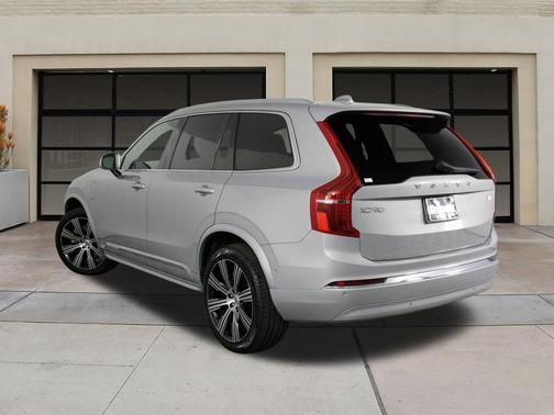 2024 Volvo XC90 Recharge Plug-In Hybrid T8 Plus Bright Theme 7-Seater