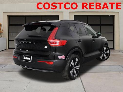 2023 Volvo XC40 Recharge Pure Electric Twin Plus