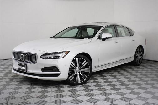 2023 Volvo S90 B6 Ultimate