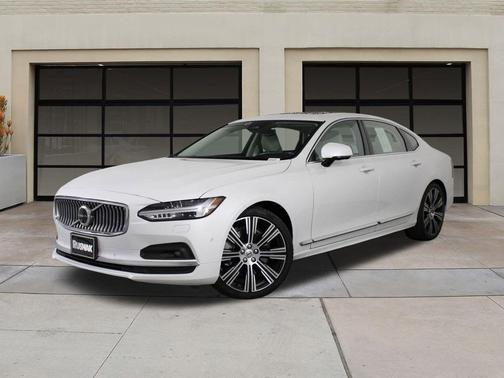 2023 Volvo S90 B6 Ultimate