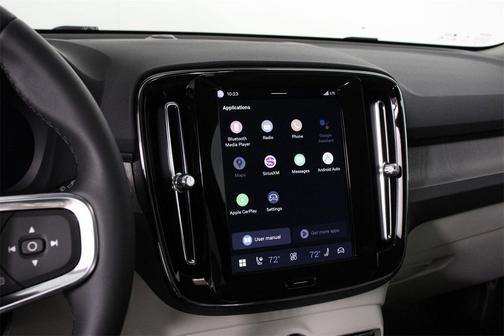 2026 Volvo XC40 B4 Plus