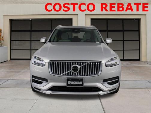 2024 Volvo XC90 Recharge Plug-In Hybrid T8 Ultimate Bright Theme 7-Seater