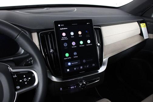 2026 Volvo XC90 Plus, B6 AWD Gas (mild hybrid), Gasoline, Bright, 7 Seats