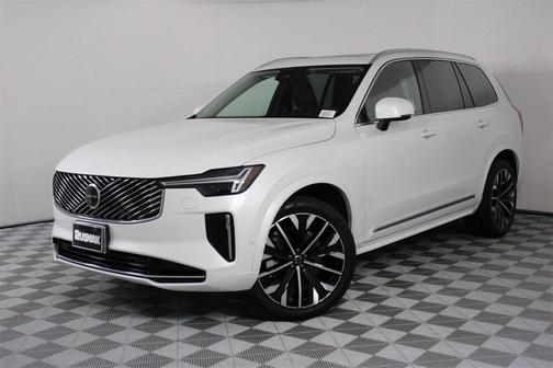 2025 Volvo XC90 B6 Plus 7-Seater