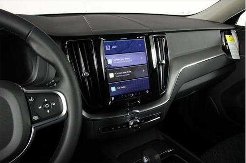2025 Volvo XC60 B5 Core