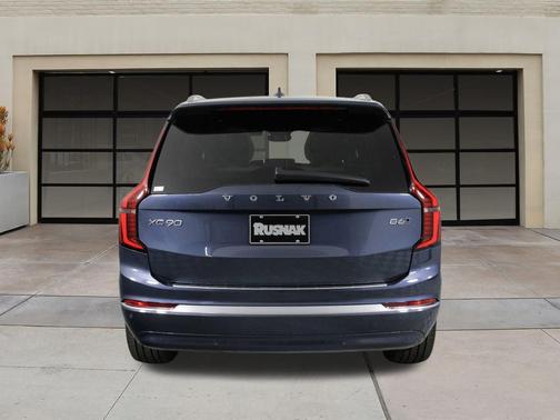 2026 Volvo XC90 Plus, B6 AWD Gas (mild hybrid), Gasoline, Bright, 7 Seats
