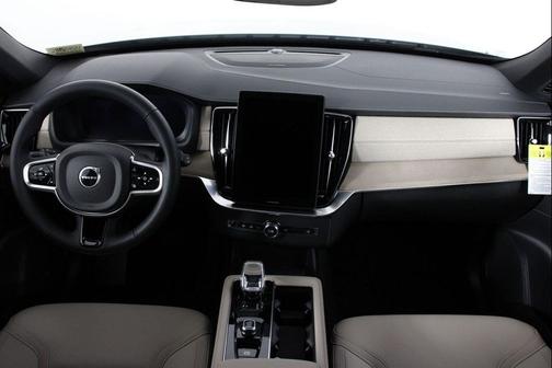 2026 Volvo XC90 B5 Plus 7-Seater