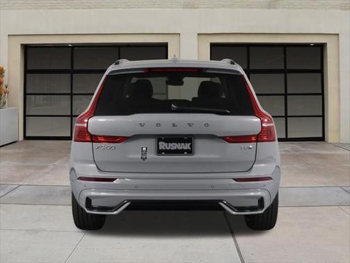 2025 Volvo XC60 Plug-In Hybrid T8 Ultra