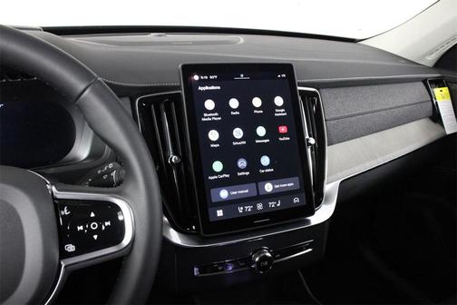 2025 Volvo XC90 B6 Ultra