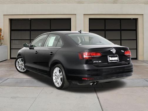 2016 Volkswagen Jetta 1.8T SEL Premium