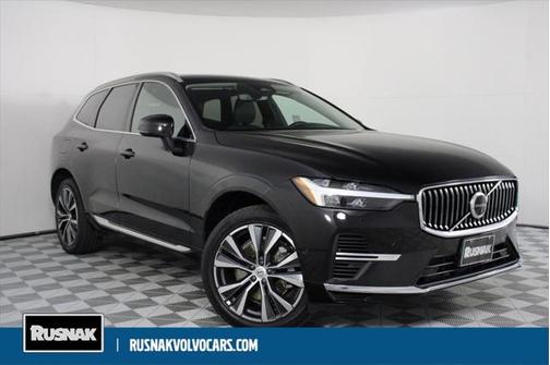 2022 Volvo XC60 Recharge Plug-In Hybrid T8 Inscription Expression